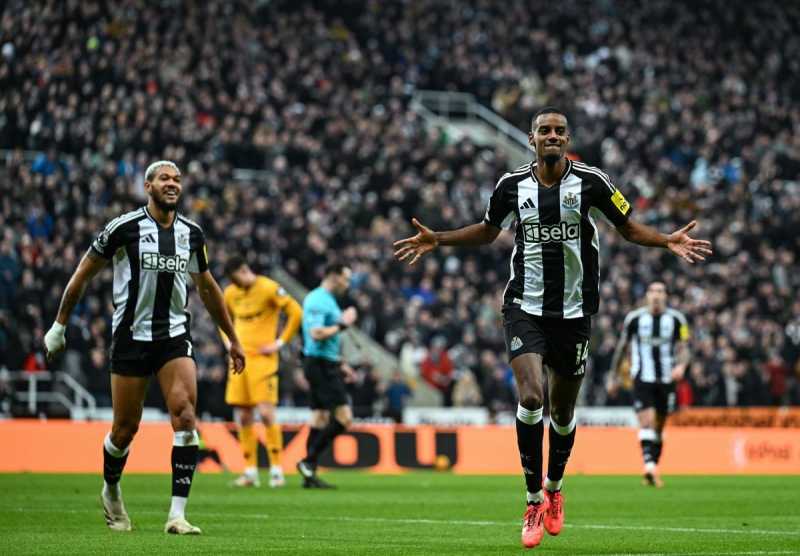     Newcastle United vs Wolverhampton Wanderers: Alexander Isak mencetak brace saat The Magpies menang telak atas Wolves (premierleague.com)