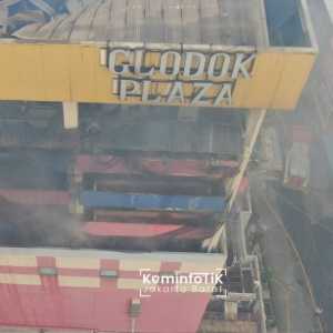 3 Korban Kebakaran Glodok Plaza Teridentifikasi: 2 Pramugari dan Pegawai BUMN