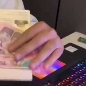WN China yang Bikin Video Selipkan Rp500 Ribu di Paspor Ditangkap