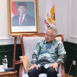 Presiden Prabowo Bakal Reshuffle Mendiktisaintek Satryo Soemantri Sore Ini