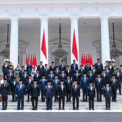 2 Tahun Prabowo-Gibran, daftar 10 menteri dapat rapor merah: Pigai, Raja Juli, Nusron