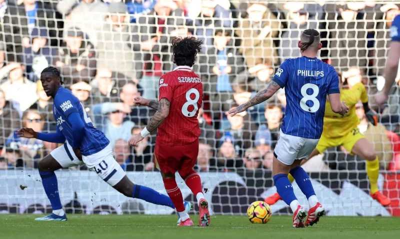     Liverpool vs Ipswich Town: Dominik Szoboslai membuka keunggulan bagi Liverpool  (premierleague.com)