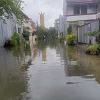 Banjir Jakarta: Banjir Masih Genangi 56 RT dan 22 Ruas Jalan, Ketinggian Hingga 1 M