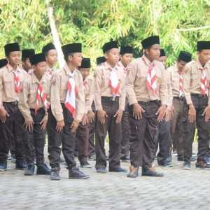 SPMB 2025: Pengurus OSIS dan Pramuka Dapat Prioritas Masuk Sekolah Negeri