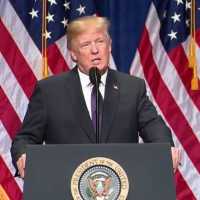 Donald Trump Klaim Selamatkan Khamenei dari Kematian