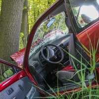 Mobil Mitsubishi Triton Bawa 9 Guru dan Nakes Terjun ke Jurang di Keerom, 1 Tewas