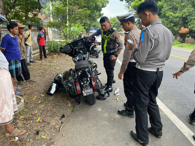     Kondisi motor Harley-Davidson milik Renville Antonio usai kecelakaan (Ist)