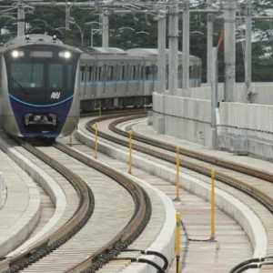 Pemprov DKI Akan Gratiskan Tarif MRT dan TransJ Untuk 15 Golongan, Ini Daftarnya