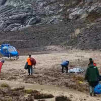 2 Pendaki Meninggal di Puncak Carstensz, Musisi Fiersa Besari Ada di Rombongan