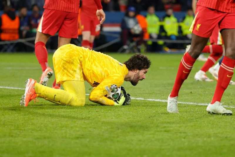     PSG vs Liverpool: Alisson Becker menggagalkan 9 peluang emas dari PSG dan terpilih menjadi pemain terbaik (uefa.com)