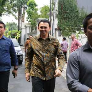 Diperiksa Kejagung Soal Korupsi Pertamax Oplosan, Ahok Bawa Data Rapat Pertamina