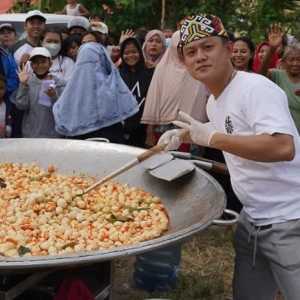 Bobon Santoso Bongkar Kejanggalan Konten Masak Rendang Willie Salim