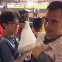 Dicari! Pria yang Rebut Jersey Marselino Ferdinan dari Bocah di GBK