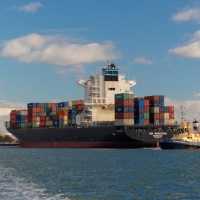 Trump Turunkan Tarif Indonesia Jadi 19%, tapi RI Wajib Belanja Ratusan Triliun ke AS