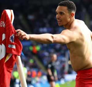 Hasil dan Klasemen Liga Inggris: Arsenal Tunda Pesta Liverpool, Trent Jadi Pahlawan