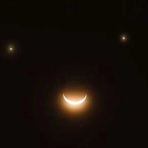 Saksikan Fenomena Unik 'Langit Tersenyum' Pada 25 April, Bisa Dilihat di Indonesia?