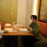 Beda Makna Bonus Demografi Indonesia Versi Gibran dan Anies: Peluang Emas atau Ujian?