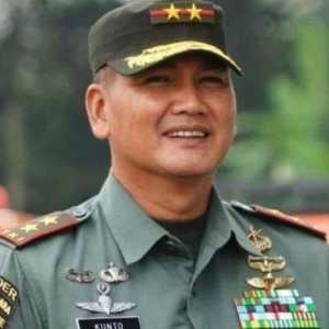 4 Kata TNI soal Mutasi Letjen Kunto, Anak Try Sutrisno yang Diganti Eks Ajudan Jokowi