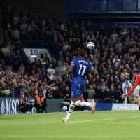 Hasil dan Klasemen Liga Inggris: MU Cetak Hattrick Kalah, Spurs Jadi Ayam Sayur