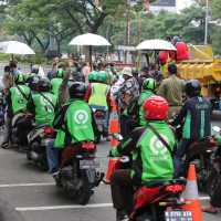 Driver Ojol dan Kurir Demo dan Matikan Aplikasi, Grab-Gojek Pastikan Layanan Normal