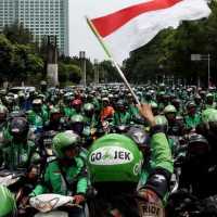 Ribuan Ojol Gelar Demo di Depan Gedung DPR, Ini 7 Tuntutannya