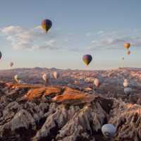 19 Turis WNI Jadi Korban dalam Kecelakaan Balon Udara di Cappadocia Turkiye
