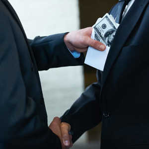 Prabowo Bubarkan Satgas Saber Pungli Bentukan Jokowi Pada 2016