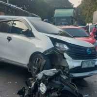 Kecelakaan Beruntun di Jl Perintis Kemerdekaan Jaktim, Ada Korban
