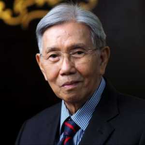 Kwik Kian Gie Meninggal Dunia di Usia 90 Tahun