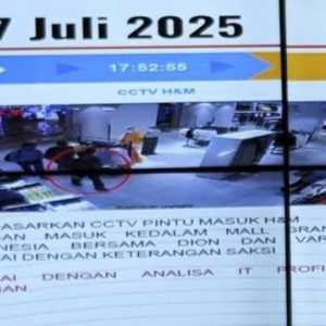 Siapa Sosok Misterius Vara yang Temani Arya Daru Belanja Baju di Mal?