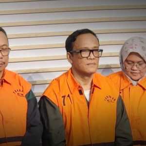 KPK Geledah Rumah Dinas Noel Ebenezer, Alphard dan HP yang Disimpan di Plafon Disita