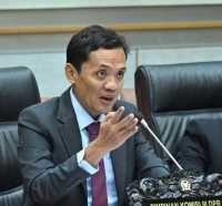 Digaji Rp104 Juta, Anggota DPR F-Gerindra Habiburokhman Masak Mie Pakai Gas Subsidi