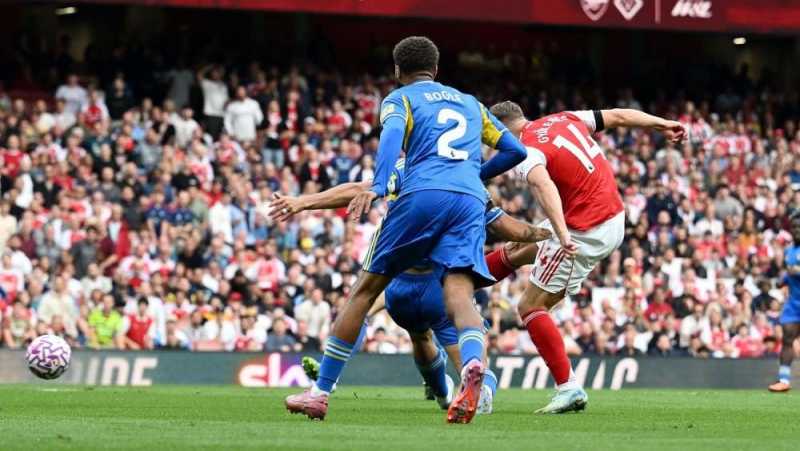     Arsenal vs Leeds United: Viktor Gyokeres mencetak brace saat The Gunner menang telak 5-0 (premierleague.com)