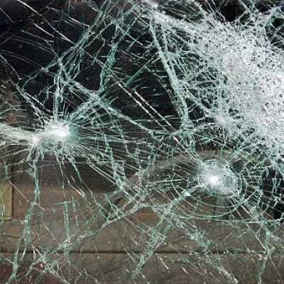 Ambulans, Bus TransJakarta, damkar terlibat kecelakaan beruntun di Cakung Jaktim