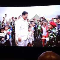 Viral Video Presiden Prabowo di Bioskop, Ini Kata Istana