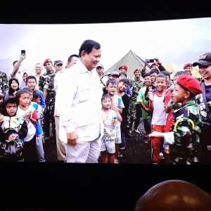 Viral Video Presiden Prabowo di Bioskop, Ini Kata Istana