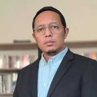 Komisaris Pertamina Hasan Nasbi Kritik Gaya Komunikasi Menkeu, Purbaya Balas Begini