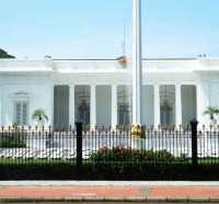 Diduga Tanya Kasus MBG ke Prabowo, Kartu Liputan Wartawan CNN Indonesia Dicabut