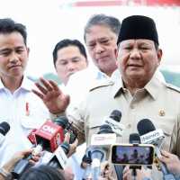 4 Respons Prabowo Soal Ribuan Anak Keracunan MBG: Panggil BGN, Minta Tak Dipolitisasi