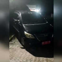 Viral Mobil Dinas di Sulut Dikendarai Orang Mabuk Hingga Tabrak Pohon