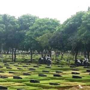 69 TPU di Jakarta Penuh, Jenazah Hanya Bisa Dimakamkan Tumpang