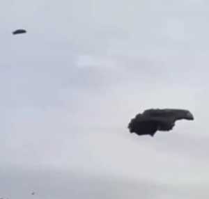 Heboh Awan Hitam Misterius Turun ke Bumi, Ini Penjelasan BMKG