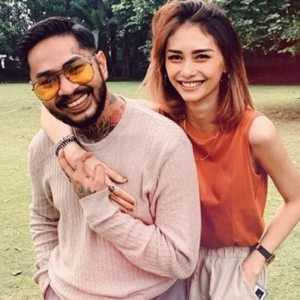 Kasus Narkoba: Onad Ditangkap Bersama Istrinya, Beby Prisillia