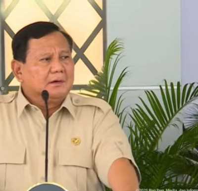 Prabowo minta kasus penyiraman air keras ke aktivis diusut: Ini terorisme, biadab!