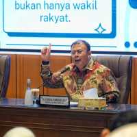 Viral Waka DPR Cucun Sebut Tak Perlu Ahli Gizi Cukup Latih Anak SMA, Kini Minta Maaf