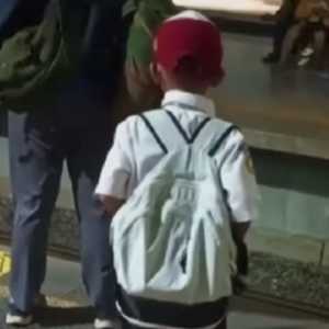 Video Bocah SD Naik KRL dari Tangerang ke Klender Sejak Subuh Viral, Ini Faktanya
