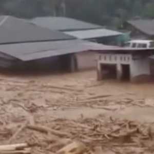 Banjir Bandang Terjang Sumut: 34 Warga Tewas, 52 Masih Hilang