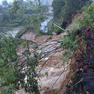 Prabowo cabut izin 28 perusahaan imbas bencana di Aceh, Sumut, Sumbar; ini daftarnya