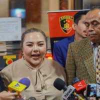 Alasan polisi belum tahan Lisa Mariana meski ditangkap dan jadi tersangka pornografi