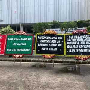 Viral Kasus Bullying di Sekolah Swasta di Kelapa Gading, Ortu Pajang Karangan Bunga